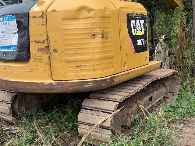Mini excavator